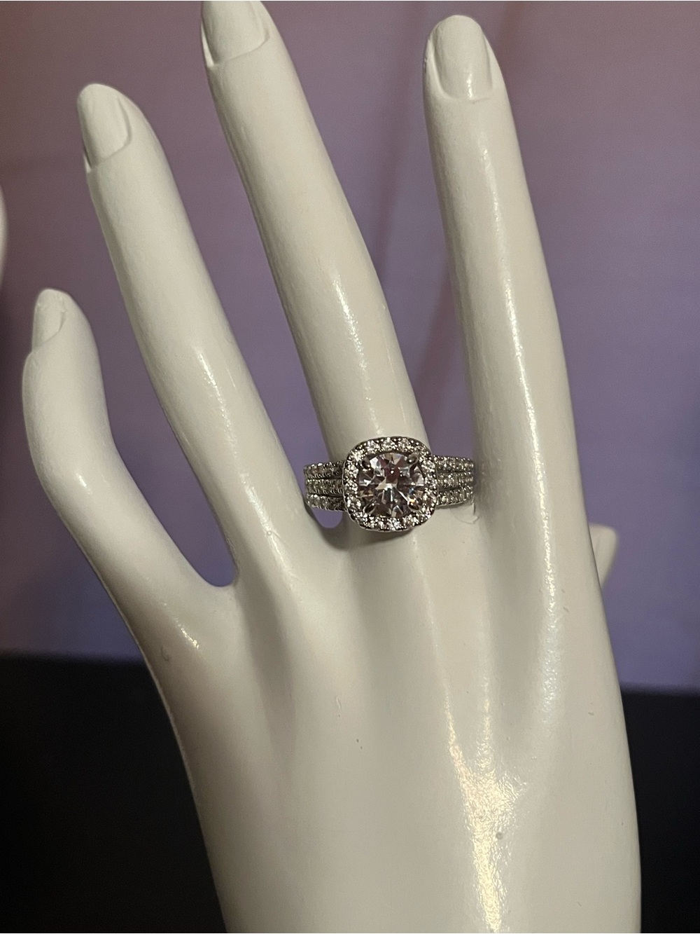 Size 9 Silver-tone Sparkly Ring Fashion Jewelry